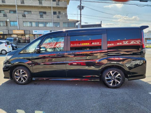 ステップワゴンスパーダ スパーダ　ホンダセンシング　ギャザーズナビ・フルセグ・フリップダウンモニター・ＥＴＣ２．０・両側パワースライドドア・わくわくゲート・ドラレコ前後・Ｂカメラ（11枚目）