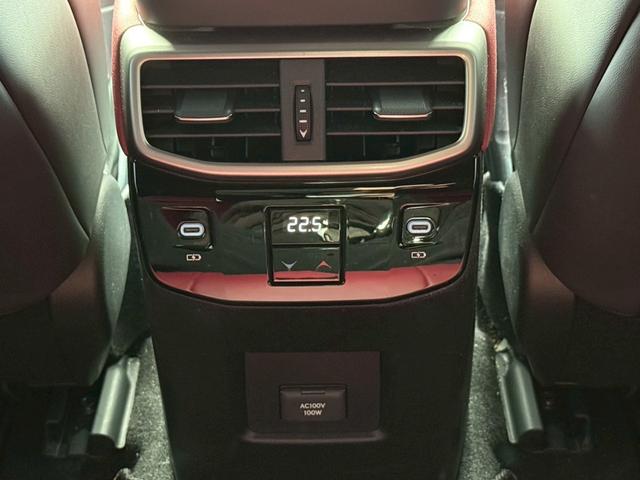 ＲＸ ＲＸ３５０　Ｆスポーツ　パノラマルーフ　オレンジキャリパー　純正ナビ　フルセグＴＶ　バックカメラ　全方位モニター　ＨＤＭＩ端子　クルーズコントロール　ドライブレコーダー　ＥＴＣ　ブラックルーフレール　ヘッドアップディスプレイ（14枚目）