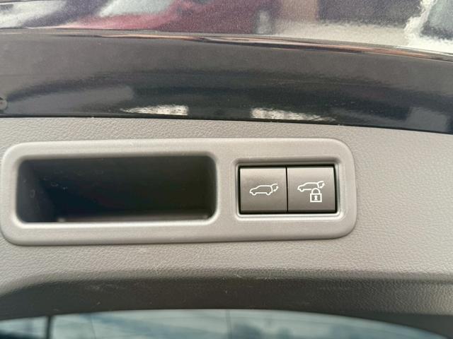 ＲＸ ＲＸ３５０　Ｆスポーツ　パノラマルーフ　オレンジキャリパー　純正ナビ　フルセグＴＶ　バックカメラ　全方位モニター　ＨＤＭＩ端子　クルーズコントロール　ドライブレコーダー　ＥＴＣ　ブラックルーフレール　ヘッドアップディスプレイ（27枚目）