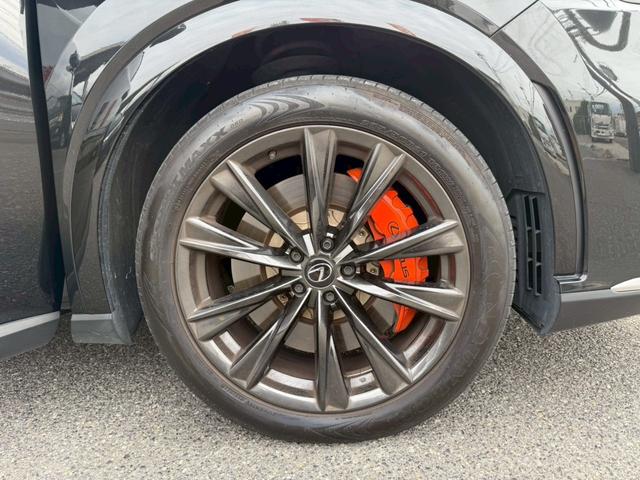 ＲＸ ＲＸ３５０　Ｆスポーツ　パノラマルーフ　オレンジキャリパー　純正ナビ　フルセグＴＶ　バックカメラ　全方位モニター　ＨＤＭＩ端子　クルーズコントロール　ドライブレコーダー　ＥＴＣ　ブラックルーフレール　ヘッドアップディスプレイ（33枚目）