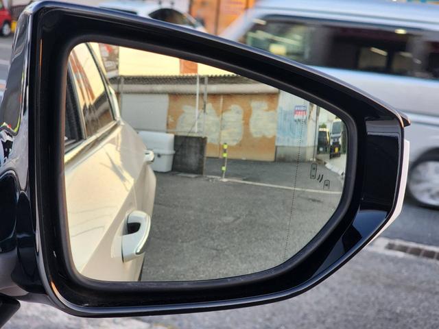 ＥＳ ＥＳ３００ｈ　バージョンＬ　純正ナビ・フルセグ・デジタルインナーミラー・ＥＴＣ・シートヒーター・ベンチレーション・ステアリングヒーター・パワーバックドア・ＢＳＭ・パノラミックビューモニター・リアスポイラー（32枚目）