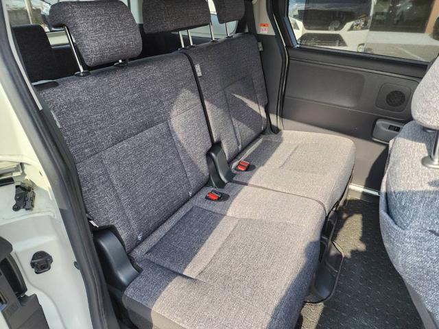 シエンタ ハイブリッドＺ　ディスプレイオーディオプラス・フルセグ・パノラミックビューモニター・天井サーキュレーター・両Ｐ・ＨＤＭＩ端子・ＢＳＭ・ＥＴＣ２．０・クルーズコントロール・ドラレコ前後（12枚目）