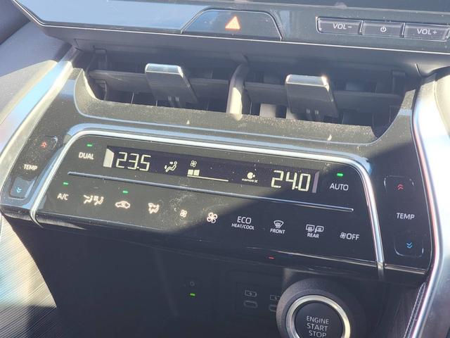 ハリアー Z 純正ディスプレイオーディオ・フルセグ・JBLプレミアムサウンド・ETC2.0・ステリモ・クルコン・デジタルインナーミラー・BSM・HUD・パワーシート・パワーバックドア・置だけ充電(17枚目)