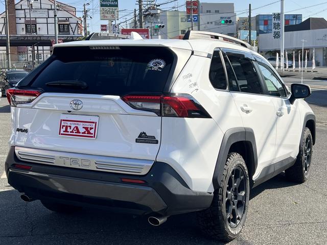 ＲＡＶ４ アドベンチャー　オフロードパッケージ　ＴＲＤ（Ｆ・Ｒ）・バックカメラ・ブラインドスポットモニタ・デジタルインナーミラー・純正ディスプレイオーディオ・ハンドルヒーター・シートベンチレーション・ステアリングリモコン・１００Ｖコンセント・ＥＴＣ（2枚目）