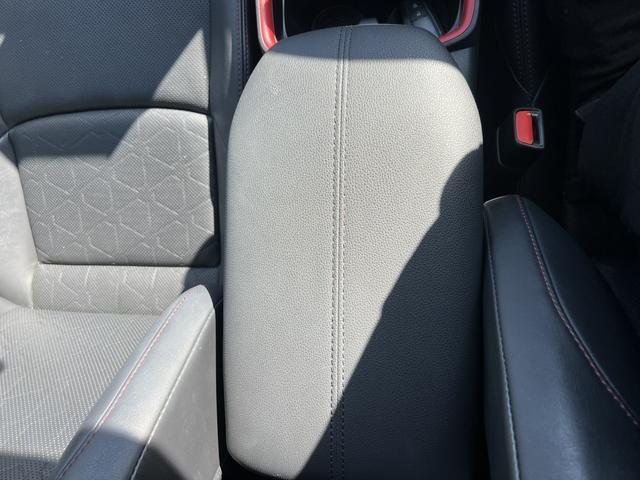 ＲＡＶ４ アドベンチャー　オフロードパッケージ　ＴＲＤ（Ｆ・Ｒ）・バックカメラ・ブラインドスポットモニタ・デジタルインナーミラー・純正ディスプレイオーディオ・ハンドルヒーター・シートベンチレーション・ステアリングリモコン・１００Ｖコンセント・ＥＴＣ（19枚目）