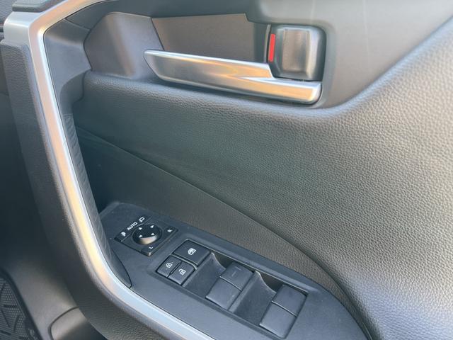 ＲＡＶ４ アドベンチャー　オフロードパッケージ　ＴＲＤ（Ｆ・Ｒ）・バックカメラ・ブラインドスポットモニタ・デジタルインナーミラー・純正ディスプレイオーディオ・ハンドルヒーター・シートベンチレーション・ステアリングリモコン・１００Ｖコンセント・ＥＴＣ（32枚目）