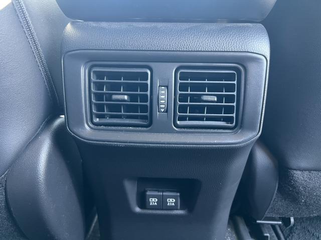 ＲＡＶ４ アドベンチャー　オフロードパッケージ　ＴＲＤ（Ｆ・Ｒ）・バックカメラ・ブラインドスポットモニタ・デジタルインナーミラー・純正ディスプレイオーディオ・ハンドルヒーター・シートベンチレーション・ステアリングリモコン・１００Ｖコンセント・ＥＴＣ（36枚目）