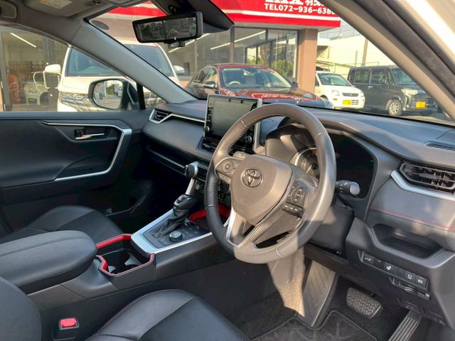 RAV4 アドベンチャー オフロードパッケージ 純正8インチナビ・360度カメラ・デジタルインナーミラー・ハンドルヒーター・パワーバックドア・ルーフレール・BSM・ETC・運転席パワーシート・シートヒーター・シートベンチレーション(5枚目)