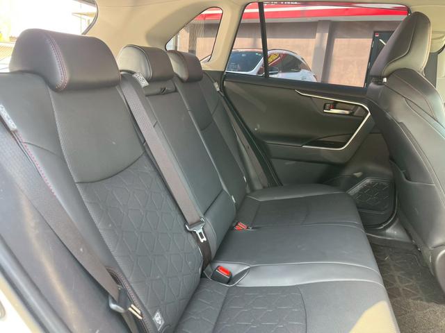 RAV4 アドベンチャー オフロードパッケージ 純正8インチナビ・360度カメラ・デジタルインナーミラー・ハンドルヒーター・パワーバックドア・ルーフレール・BSM・ETC・運転席パワーシート・シートヒーター・シートベンチレーション(9枚目)
