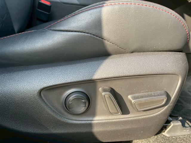 RAV4 アドベンチャー オフロードパッケージ 純正8インチナビ・360度カメラ・デジタルインナーミラー・ハンドルヒーター・パワーバックドア・ルーフレール・BSM・ETC・運転席パワーシート・シートヒーター・シートベンチレーション(26枚目)