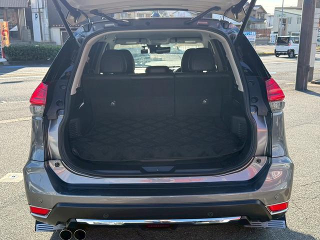 エクストレイル ２０Ｘｉ　ハイブリッド　純正９インチナビ　フルセグＴＶ　バックカメラ　アラウンドビューモニター　プロパイロット　パワーバックドア　ＥＴＣ　前後ドラレコ　シートヒーター　ＲＡＹＳ１８インチアルミホイール　　カディスマッドガード（19枚目）