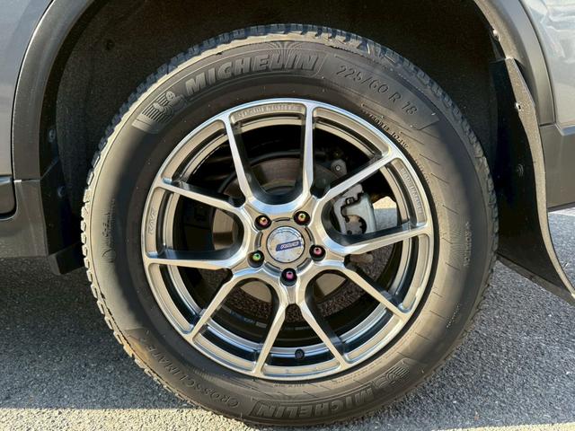 エクストレイル ２０Ｘｉ　ハイブリッド　純正９インチナビ　フルセグＴＶ　バックカメラ　アラウンドビューモニター　プロパイロット　パワーバックドア　ＥＴＣ　前後ドラレコ　シートヒーター　ＲＡＹＳ１８インチアルミホイール　　カディスマッドガード（28枚目）