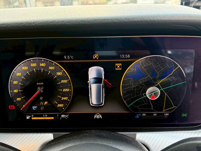 Ｅクラスオールテレイン Ｅ２２０ｄ　４マチック　オールテレイン　エクスクルーシブパッケージ（パノラミックスライディングルーフ　ヘッドアップディスプレイ　シートベンチレーション）　ブルメスターサラウンド　レザーシート　ブラインドスポットモニター　３６０°カメラ（31枚目）