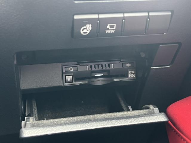 ＲＸ ＲＸ４５０ｈ　Ｆスポーツ　ワンオーナー・ＴＲＤフルエアロ・純ナビ・アラウンドビューモニター・ムーンルーフ・オーディソンオーディオ・前後シートヒーター・アクセサリーコンセント・パワーバックドア・ＥＴＣ・ＨＵＤ・ＢＳＭ・純ホイル有（26枚目）