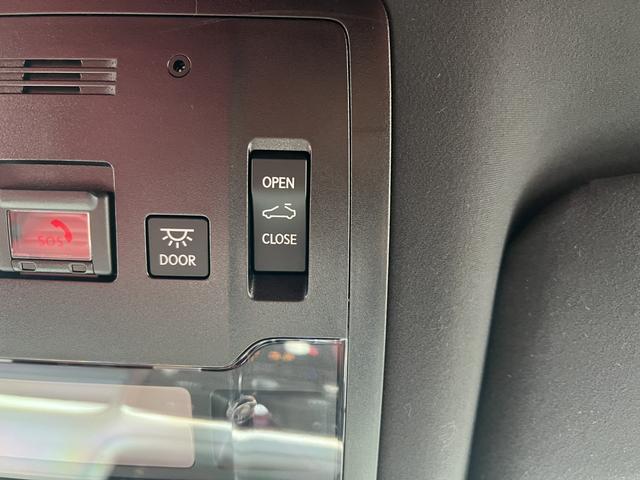 ＲＸ ＲＸ４５０ｈ　Ｆスポーツ　ワンオーナー・ＴＲＤフルエアロ・純ナビ・アラウンドビューモニター・ムーンルーフ・オーディソンオーディオ・前後シートヒーター・アクセサリーコンセント・パワーバックドア・ＥＴＣ・ＨＵＤ・ＢＳＭ・純ホイル有（32枚目）