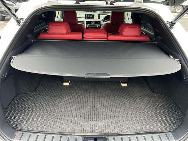 ＲＸ ＲＸ４５０ｈ　Ｆスポーツ　ワンオーナー・ＴＲＤフルエアロ・純ナビ・アラウンドビューモニター・ムーンルーフ・オーディソンオーディオ・前後シートヒーター・アクセサリーコンセント・パワーバックドア・ＥＴＣ・ＨＵＤ・ＢＳＭ・純ホイル有（53枚目）