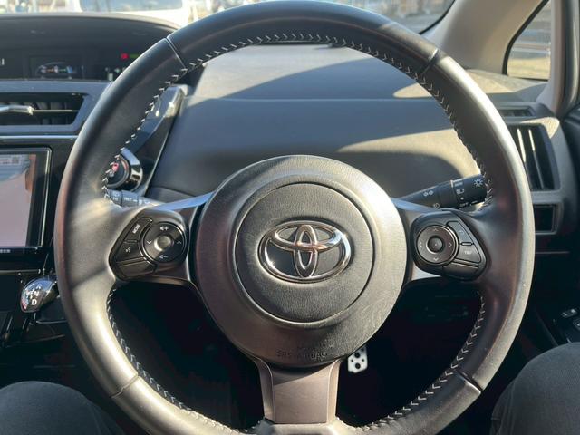 プリウスアルファ Ｓツーリングセレクション・ＧＲスポーツ（3枚目）