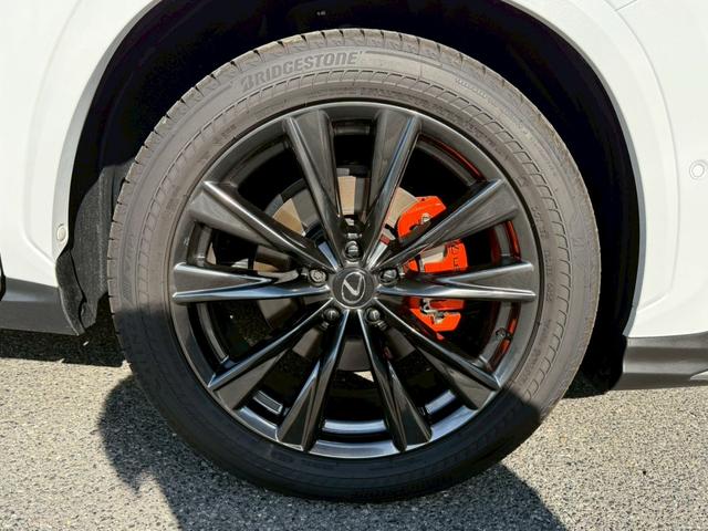 ＮＸ ＮＸ３５０ｈ　Ｆスポーツ　パノラマルーフ　オレンジキャリパー　デジタルインナーミラー　全席シートヒーター　ＡＣ１００Ｖ／１５００Ｗアクセサリーコンセント　三眼ＬＥＤヘッドライト　置く充電　レクサスチームメイト　全方位モニター（37枚目）