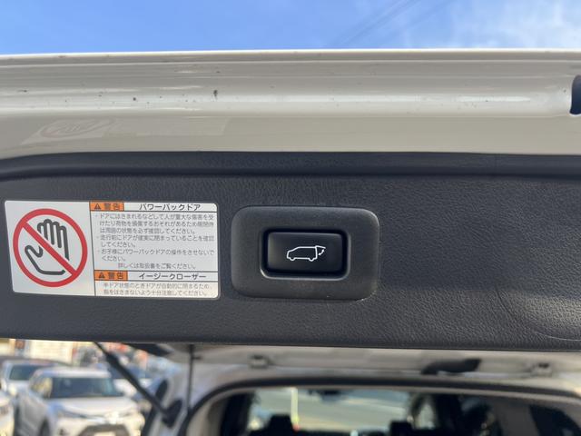 アルファード ２．５Ｓ　Ｃパッケージ　ワンオーナー・モデリスタエアロ・ＪＢＬナビ・フルセグ・３６０度カメラ・デジタルインナーミラー・サンルーフ・後席モニター・両側パワースライドドア・トヨタチームメイト・ＢＳＭ・シートヒーター（42枚目）