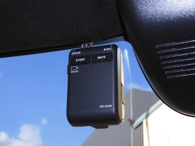 Ｎ－ＢＯＸカスタム ターボコーディネートスタイル　弊社元デモカー　９インチナビ（純正用品ＬＸＵ－２４２ＮＢｉ）　バックカメラ　ドラレコ　ＥＴＣ　両側電動スライドドア　シートヒーター　障害物センサー　Ｂｌｕｅｔｏｏｔｈ　ＬＥＤオートライト　パドルシフト（6枚目）