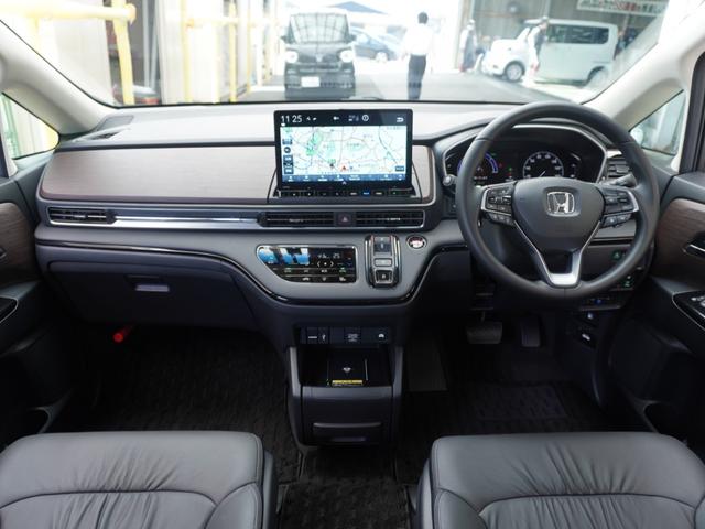 オデッセイハイブリッド e:HEVアブソルート・EX 弊社元デモカー 11インチナビ(純正用品LXM247VFLi) 全周囲カメラ ドラレコ ETC 両側電動スライドドア シートヒーター Bluetooth LEDヘッドライト パドルシフト オットマン(7枚目)