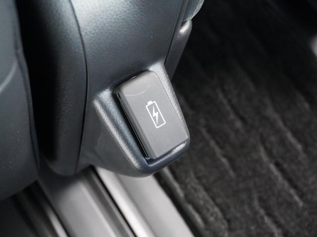 オデッセイハイブリッド e:HEVアブソルート・EX 弊社元デモカー 11インチナビ(純正用品LXM247VFLi) 全周囲カメラ ドラレコ ETC 両側電動スライドドア シートヒーター Bluetooth LEDヘッドライト パドルシフト オットマン(69枚目)