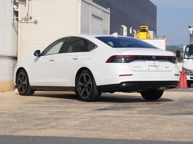アコード e:HEV 弊社元デモカー Google搭載HondaCONNECTディスプレー 全周囲カメラ ドラレコ ETC2.0 シートヒーター Bluetooth USB入力端子 LEDオートライト ブラインドスポット(27枚目)
