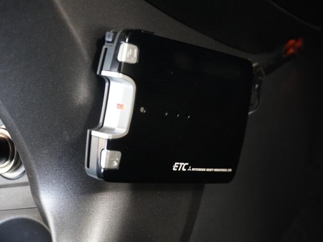 ヴァンガード 240SSパッケージ ワンオーナー車 社外ナビ(アルパインVIE-X077) ETC クルーズコントロール スマートキー 純正アルミホイール パドルシフト オートエアコン フルセグTV 電動格納ドアミラー(5枚目)