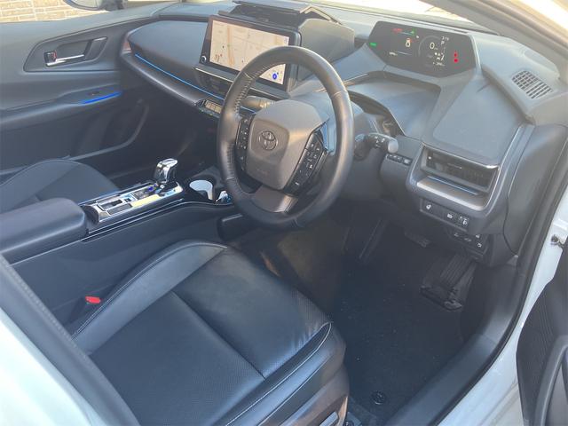 プリウス Z フルセグナビ バックカメラ 全周囲モニター Bluetooth接続 レーダークルーズコントロール オートライト ステアリングヒーター シートヒーター シートベンチレーション ETC2.0(3枚目)