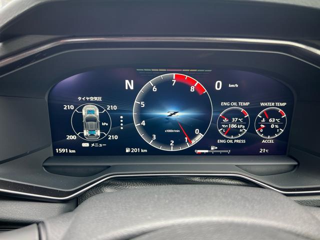 フェアレディZ ベースグレード 6速MT フルセグナビ バックカメラ Bluetooth接続 レーダークルーズコントロール キーレス プッシュスタート マット(12枚目)