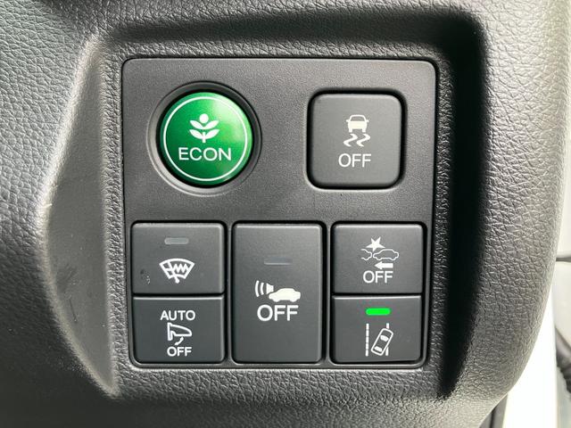 ヴェゼル ハイブリッドZ・ホンダセンシング 純正フルセグナビ/バックカメラ/Bluetooth接続/シートヒーター/ETC/ホンダセンシング/純正17インチAW/LEDヘッドライト/スマートキー(12枚目)