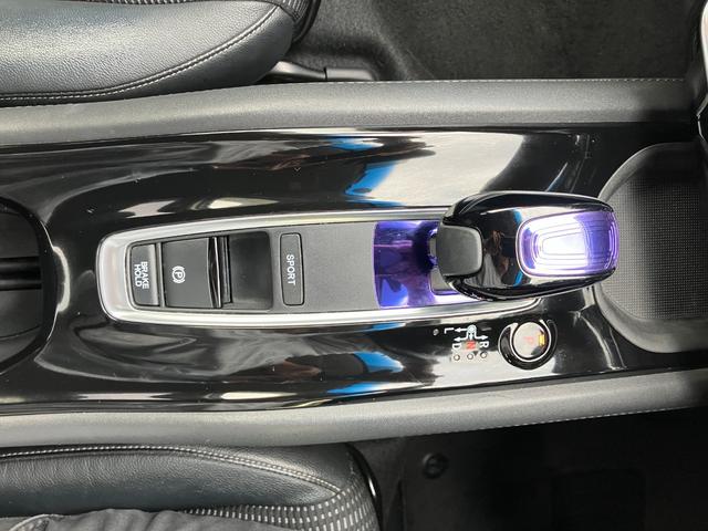 ヴェゼル ハイブリッドZ・ホンダセンシング 純正フルセグナビ/バックカメラ/Bluetooth接続/シートヒーター/ETC/ホンダセンシング/純正17インチAW/LEDヘッドライト/スマートキー(13枚目)