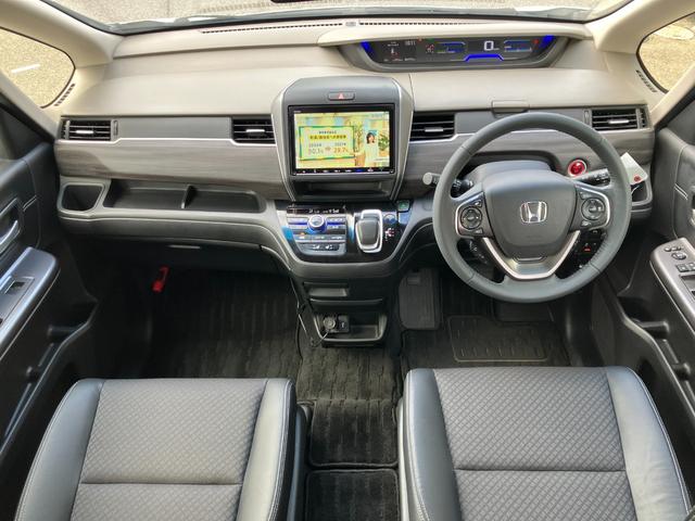 フリードハイブリッド ACC 純正10インチナビ 両側パワースライド ETC ドラレコ コーナーセンサー 横滑り防止装置(2枚目)