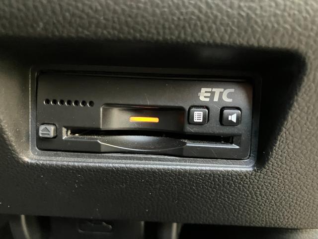 スイフト ハイブリッドRS セーフティパッケージ/純正フルセグナビ/全方位カメラ/シートヒーター/ドライブレコーダー/ETC/パドルシフト/アダプティブクルーズコントロール/LEDヘッドライト(14枚目)