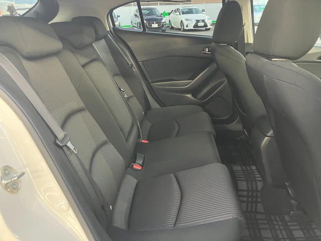 アクセラスポーツ 15Sツーリング 衝突被害軽減ブレーキ/純正ナビ/バックカメラ/ドライブレコーダー/ブラインドスポットモニター/純正アルミホイル/ETC/スマートキー(8枚目)