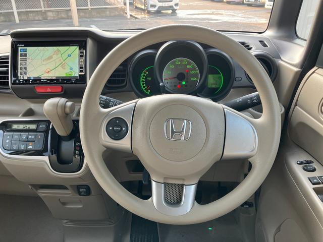 N-BOX G・Lパッケージ 純正ナビ/バックカメラ/ETC/前後ドライブレコーダー/フリップダウンモニター/片側電動スライドドア/純正アルミホイル(4枚目)