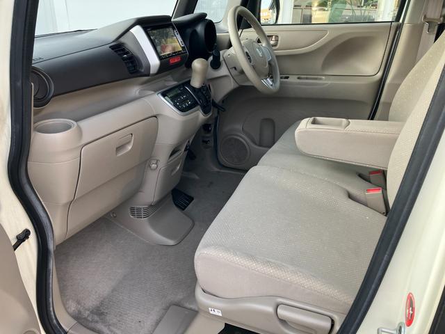 N-BOX G・Lパッケージ 純正ナビ/バックカメラ/ETC/前後ドライブレコーダー/フリップダウンモニター/片側電動スライドドア/純正アルミホイル(22枚目)