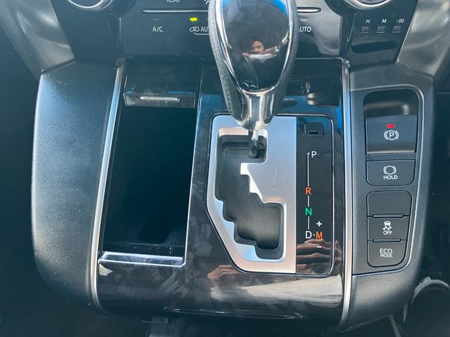 アルファード ２．５Ｓ　Ａパッケージ　ＡＣＣ　アルパインナビ　フリップダウン　ＥＴＣ　全方位カメラ　ドラレコ（16枚目）