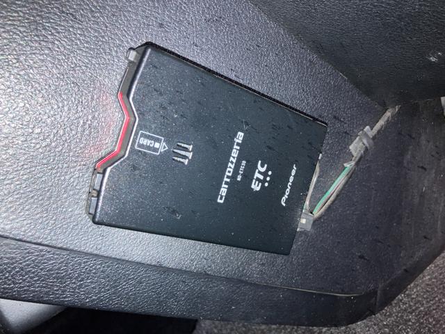 シエンタ ファンベースX 社外ナビ/バックカメラ/Bluetooth接続/ETC/片側電動スライドドア/キーレスキー/ドライブレコーダー(5枚目)