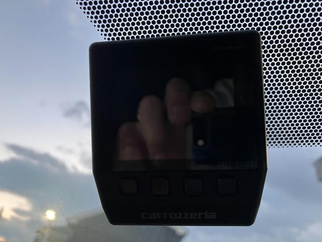 シエンタ ファンベースX 社外ナビ/バックカメラ/Bluetooth接続/ETC/片側電動スライドドア/キーレスキー/ドライブレコーダー(8枚目)