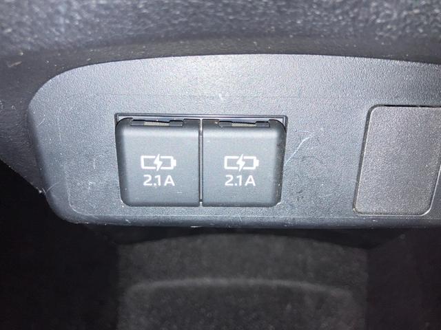 シエンタ ファンベースX 社外ナビ/バックカメラ/Bluetooth接続/ETC/片側電動スライドドア/キーレスキー/ドライブレコーダー(15枚目)