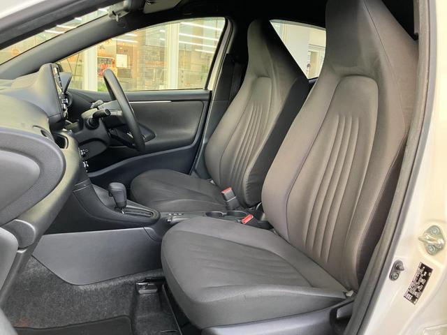 ヤリス ハイブリッドＸ　純正ナビ／バックカメラ／ＥＴＣ／Ｂｌｕｅｔｏｏｔｈ接続／アダプティブクルーズコントロール／クリアランスソナー／ＬＥＤ（11枚目）