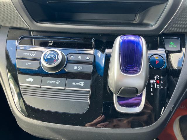 フリード＋ハイブリッド ハイブリッドＧ・ホンダセンシング　純正フルセグナビ／バックカメラ／ＥＴＣ／ホンダセンシング／アダプティブクルーズコントロール／クリアランスソナー／両側電動スライドドア／スマートキー（12枚目）