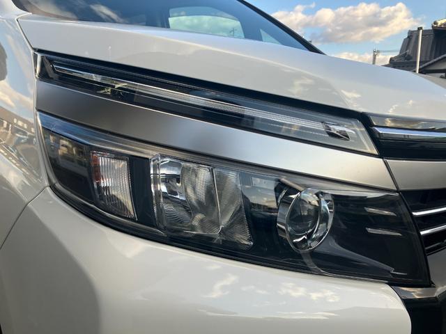 ヴォクシー ZS 煌II 純正インチナビ/フリップダウンモニター/トヨタセーフティセンス(36枚目)