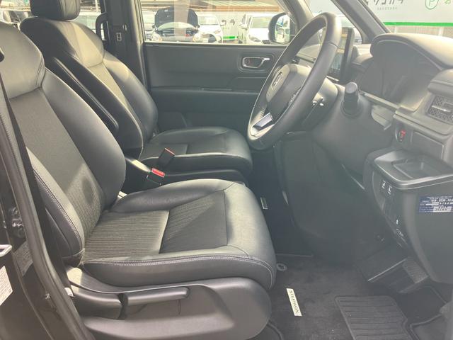 ステップワゴン ｅ：ＨＥＶスパーダ　アダプティブクルーズコントロール／ハーフレザーシート（7枚目）