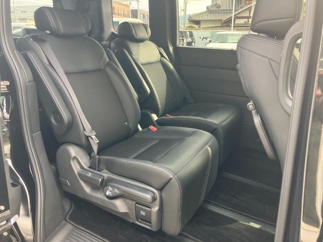 ステップワゴン ｅ：ＨＥＶスパーダ　アダプティブクルーズコントロール／ハーフレザーシート（10枚目）