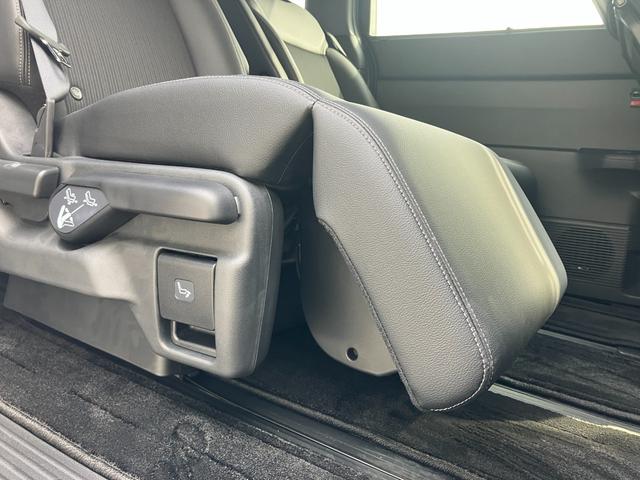 ステップワゴン ｅ：ＨＥＶスパーダ　アダプティブクルーズコントロール／ハーフレザーシート（14枚目）