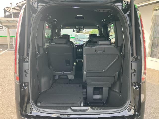 ステップワゴン ｅ：ＨＥＶスパーダ　アダプティブクルーズコントロール／ハーフレザーシート（16枚目）