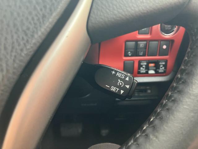 ヴォクシー ZS 純正9インチナビ/クルーズコントロール/トヨタセーフティーセンス/純正AW/純正フリップダウンモニター /ETC(25枚目)