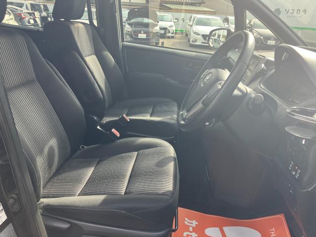 ヴォクシー ZS 社外フルセグナビ/ビルトインETC/社外フリップダウンモニター(7枚目)